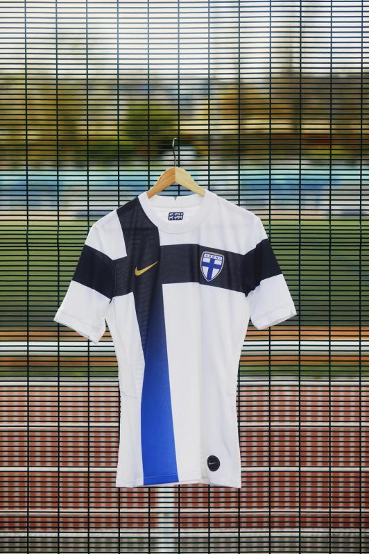 Finland home kit 2021