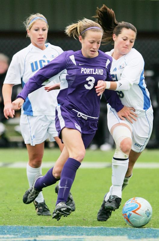 A young Megan Rapinoe playing for the University of Portland.