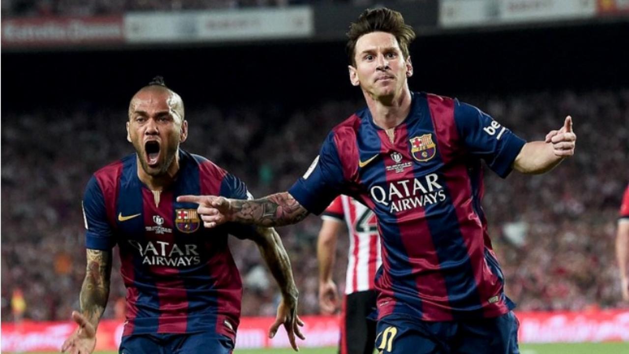 Lionel Messi dystroys Bilbao defense en rout to his amazing goal in the Copa Del Rey Final. 
