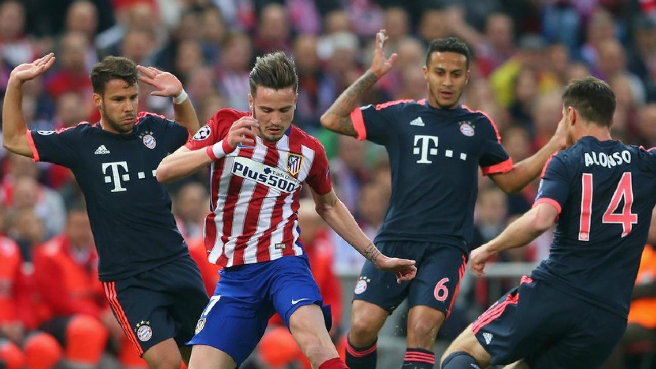 Saúl Ñíguez dances around the Bayern defense for an early 1 - 0 lead. 