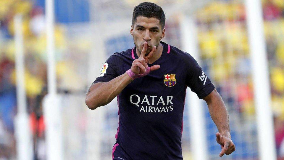 Footballers With The Most Social Media Followers - Luis Suarez 