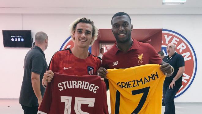 Antoine Griezmann And Daniel Strurridge Trade Jerseys 