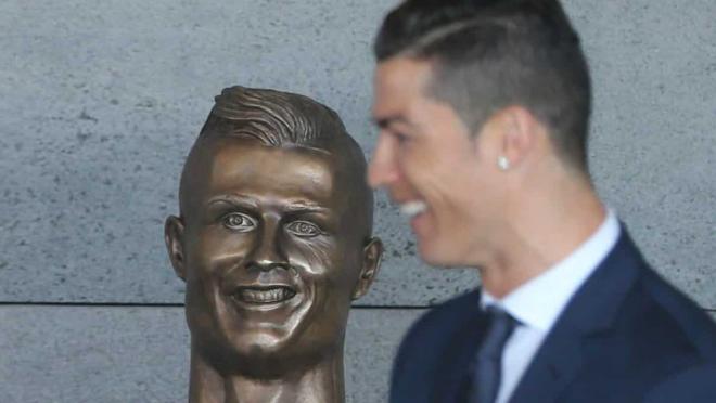 Cristiano Ronaldo bust