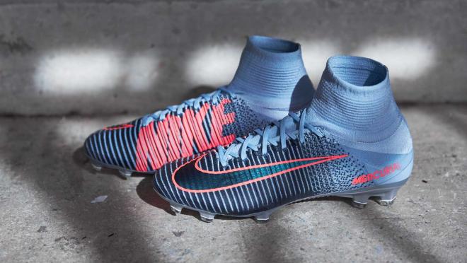 Nike Rising Fast Mercurial Superfly V Cleats