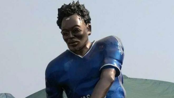 MIchael Essien statue
