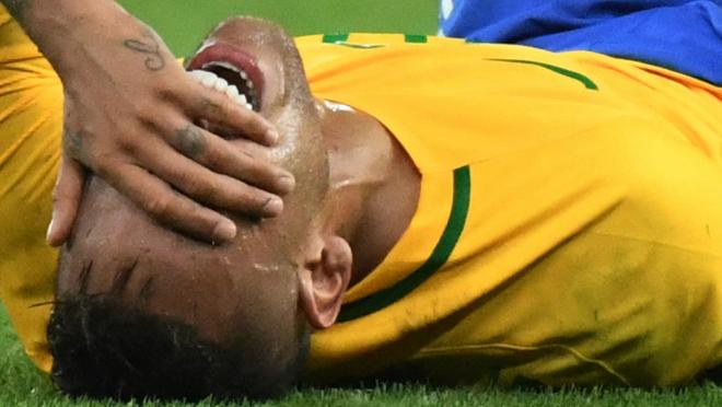 Neymar inhuman Bolivia conditions