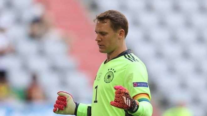 Neuer retires from national team