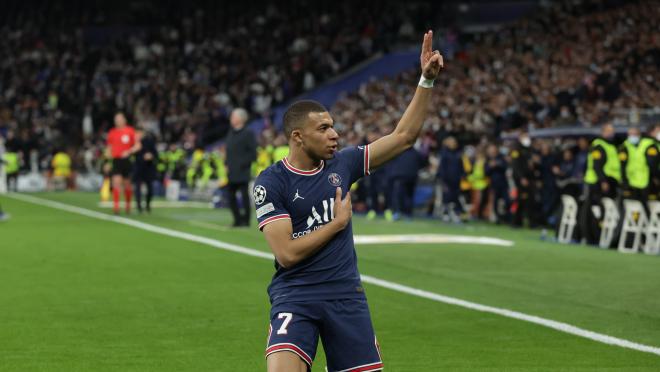 Why Mbappe Stayed At PSG