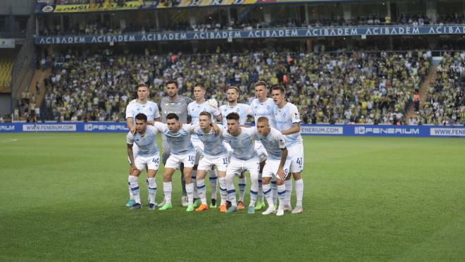 Fenerbahçe Fans Chant Vladimir Putin At Ukraine Players