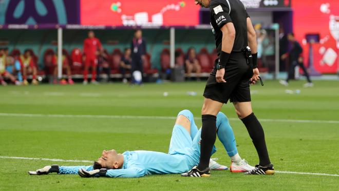 Iran Goalkeeper Concussion vs. England