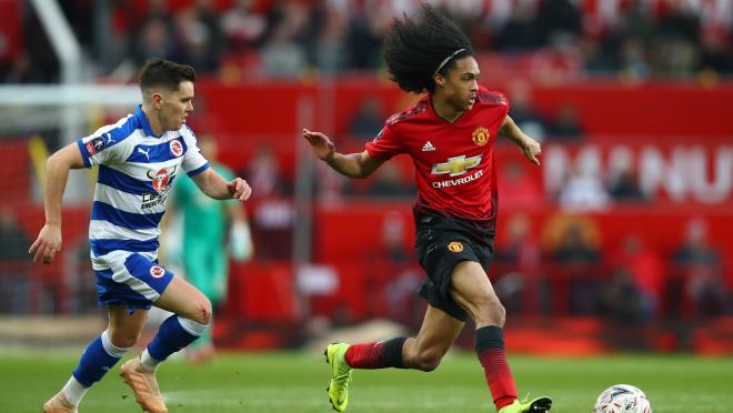 Tahith Chong debut vs Reading