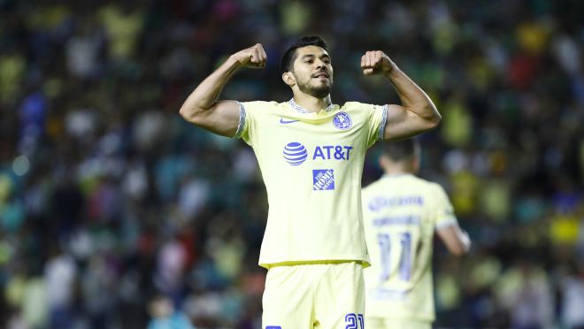 Henry Martín celebra gol vs Pachuca