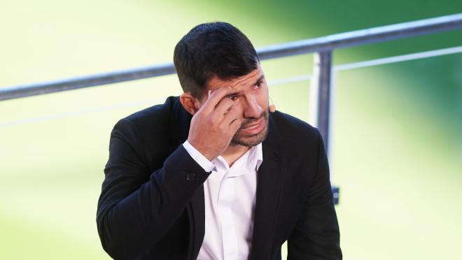 Por Qué Se Retira El Kun Agüero