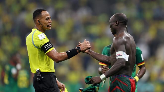 Vincent Aboubakar red card vs Brazil