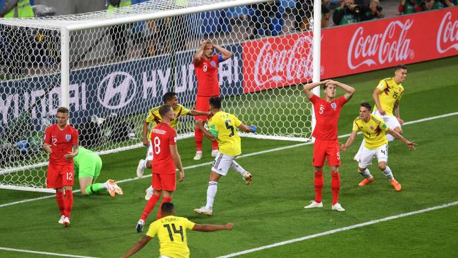 Yerry Mina goal vs England