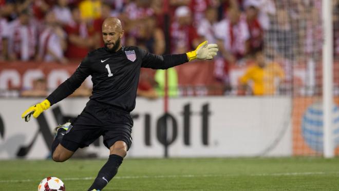 Tim Howard denies Jesus Corona