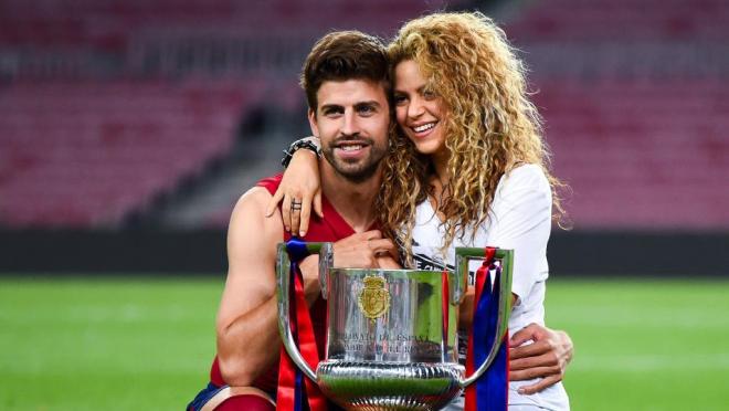 Athletes dating celebrities: Shakira and Gerard Piqué found love on the soccer field. 