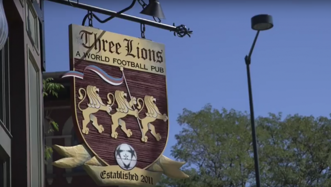 Three Lions Pub