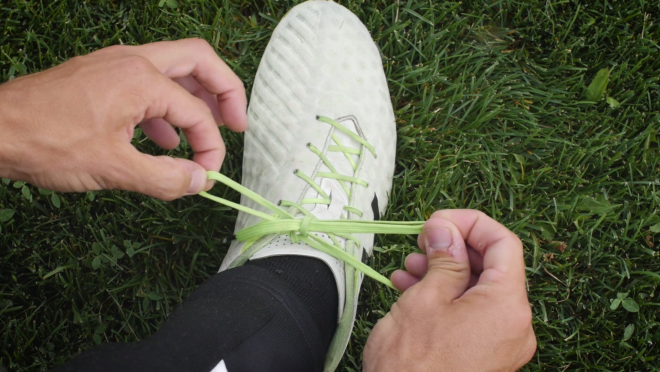 Speed Tie Your Cleat
