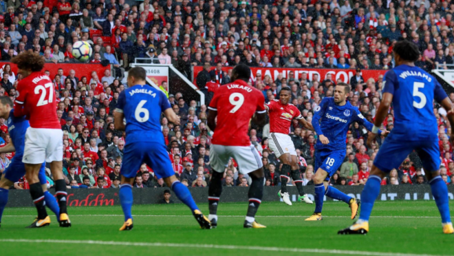 Antonio Valencia Goal vs Everton, Manchester United 