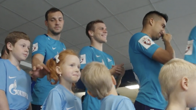 Artem Dzyuba Tunnel Kid Prank