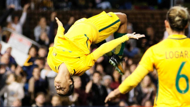 Sam Kerr backflip