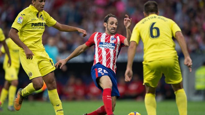 Juanfran Stops Cristiano Ronaldo Counterattack 