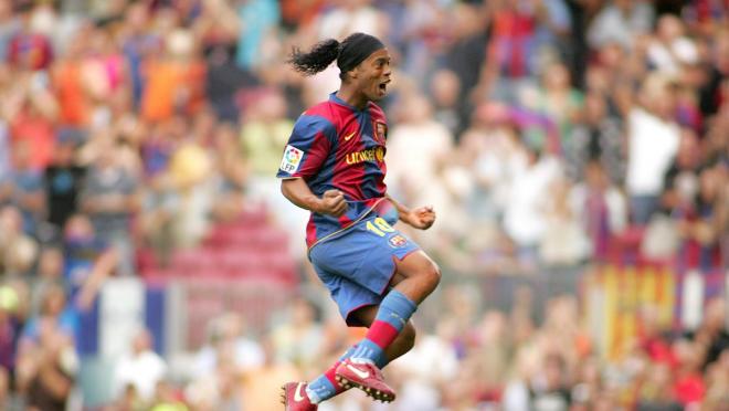 Ronaldinho Could Never Miss Even If He Wanted To 