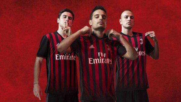 AC Milan 2016-17 home kit