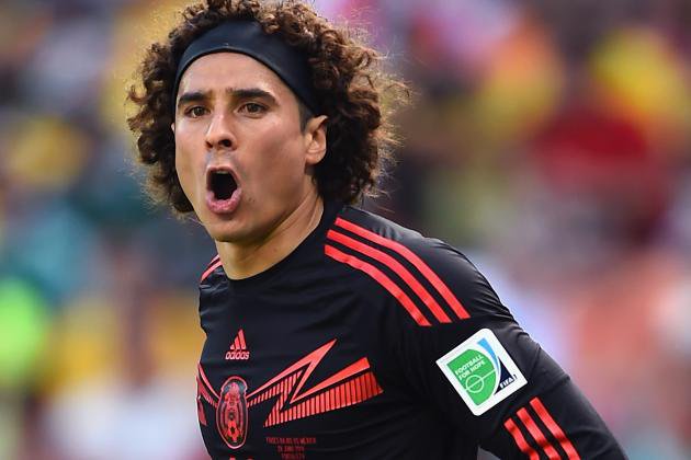 Memo Ochoa playing for Mexico in 2014