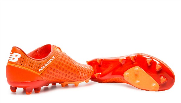 Top Football Boots - New Balance Visaro Pro