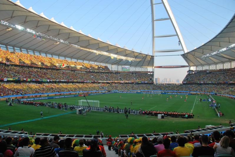pictures of amazing stadiums, moses mabhida crowd