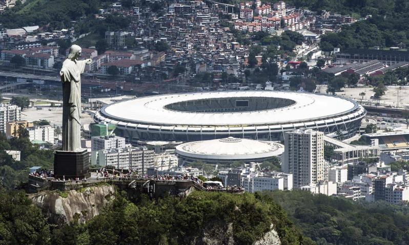pictures of amazing stadiums, maracana arial